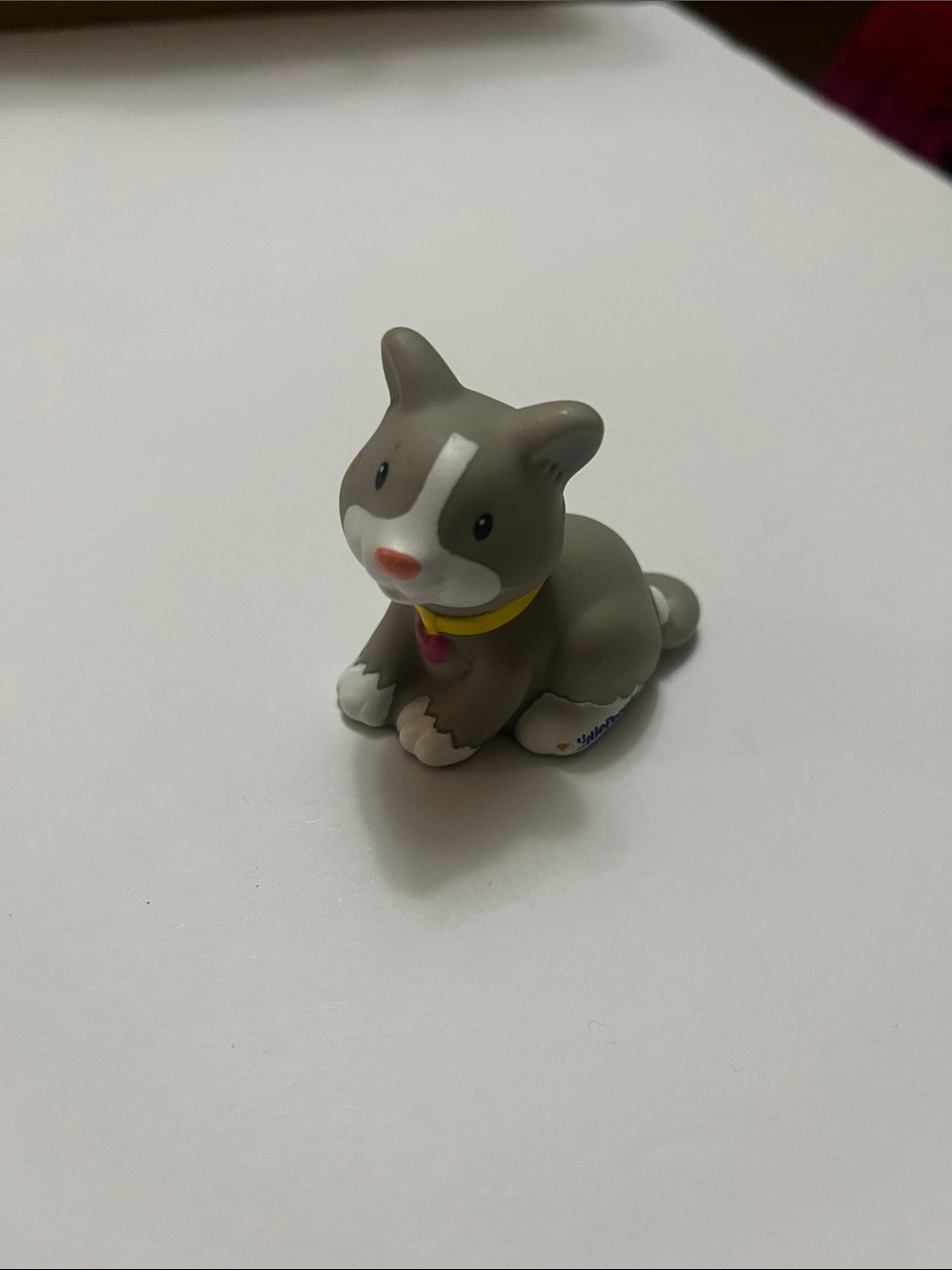 Fisher-Price Little People Tessa Gray Kitty Cat Y8206 Figure Toy